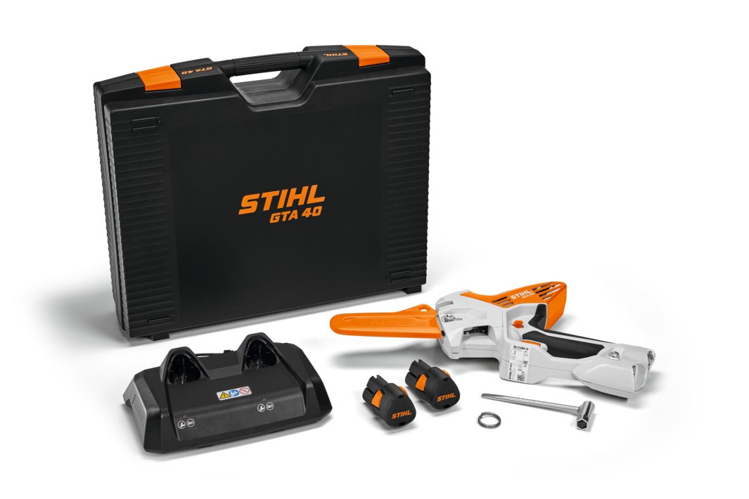 STIHL GRENSAG GTA 40 SETT M. 2 BATTERI & LADER